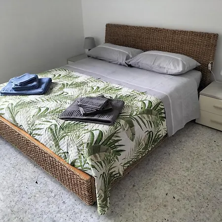 L'attico Apartment